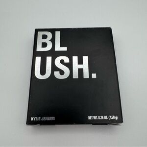 Kylie Jenner Pressed Blush Powder in Kitten Baby 0.26 oz Light Peach Vegan Clean